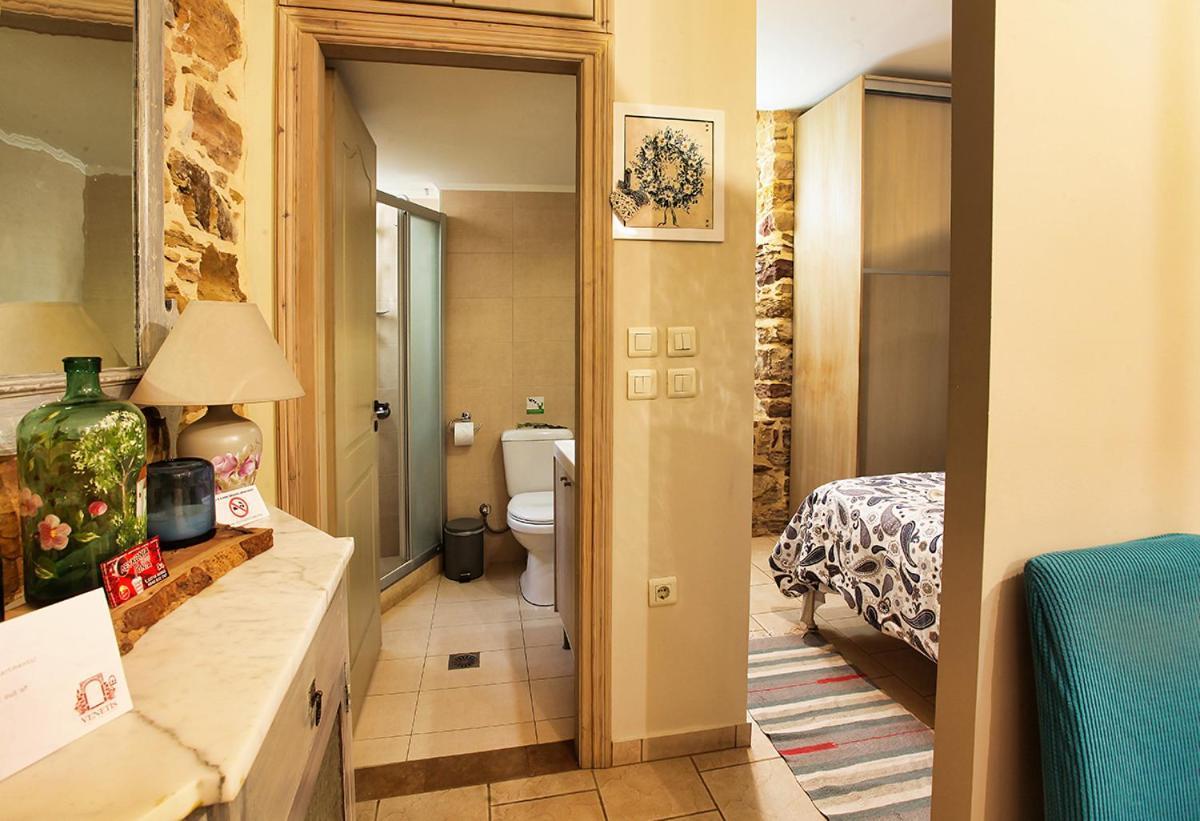 Daire Venetis Luxury Karfas